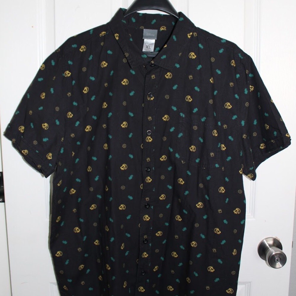 RARE! The Lion King Simba Print Button-Up